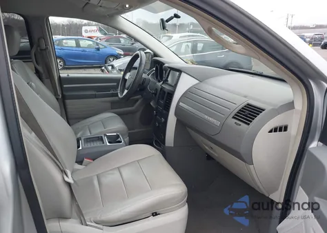 2008 Dodge Grand Caravan Sxt из США, поврежденный, VIN 2D8HN54P98R829225